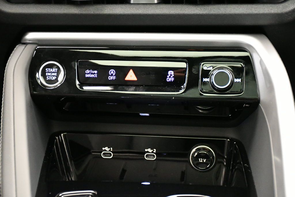 Used 2025 Audi Q5 Prestige AWD/4WD image 26