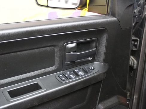 Used 2019 RAM 1500 Express w/ Wheel & Sound Group AWD/4WD image 13
