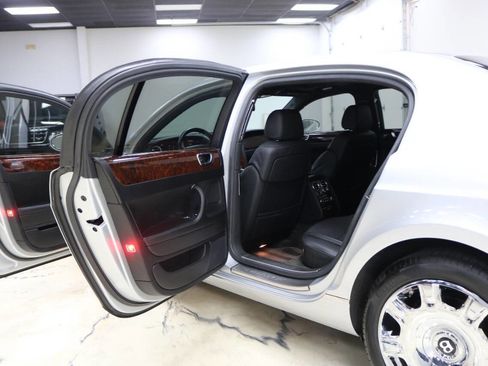 Used 2006 Bentley Flying Spur Flying Spur image 92