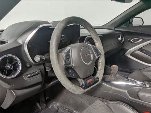 Used 2023 Chevrolet Camaro SS image 17