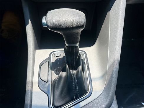 Used 2022 Kia Niro LX FWD image 13