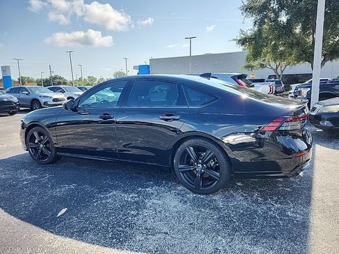 Used 2023 Honda Accord Sport image 6