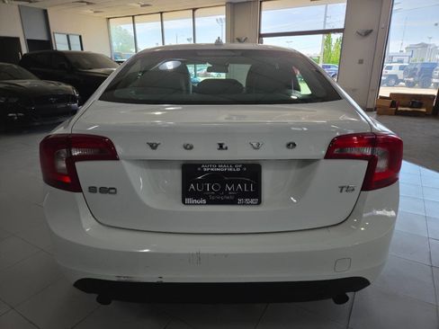 Used 2012 Volvo S60 T5 w/ Climate Pkg FWD image 6