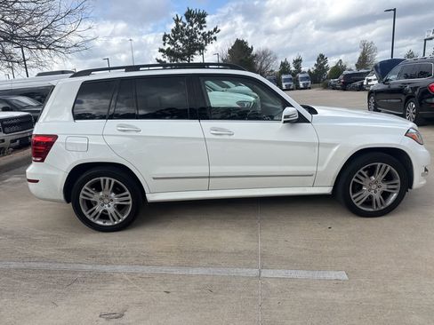 Used 2015 Mercedes-Benz GLK 350 2WD image 3
