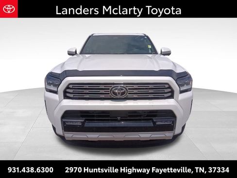 Used 2025 Toyota 4Runner Limited AWD/4WD image 8