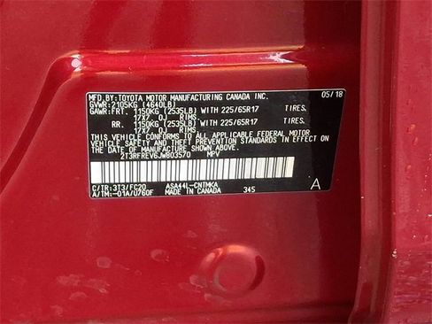 Used 2018 Toyota RAV4 XLE image 27