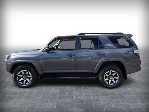 Used 2021 Toyota 4Runner TRD Off-Road Premium w/ Moonroof Package image 4