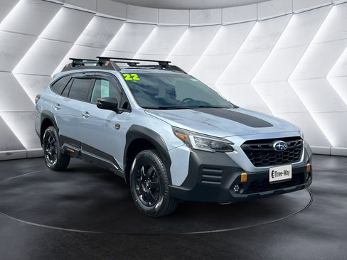 Used 2022 Subaru Outback Wilderness AWD/4WD image 7