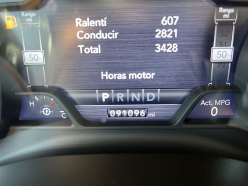 Used 2019 RAM 1500 Laramie RWD image 18