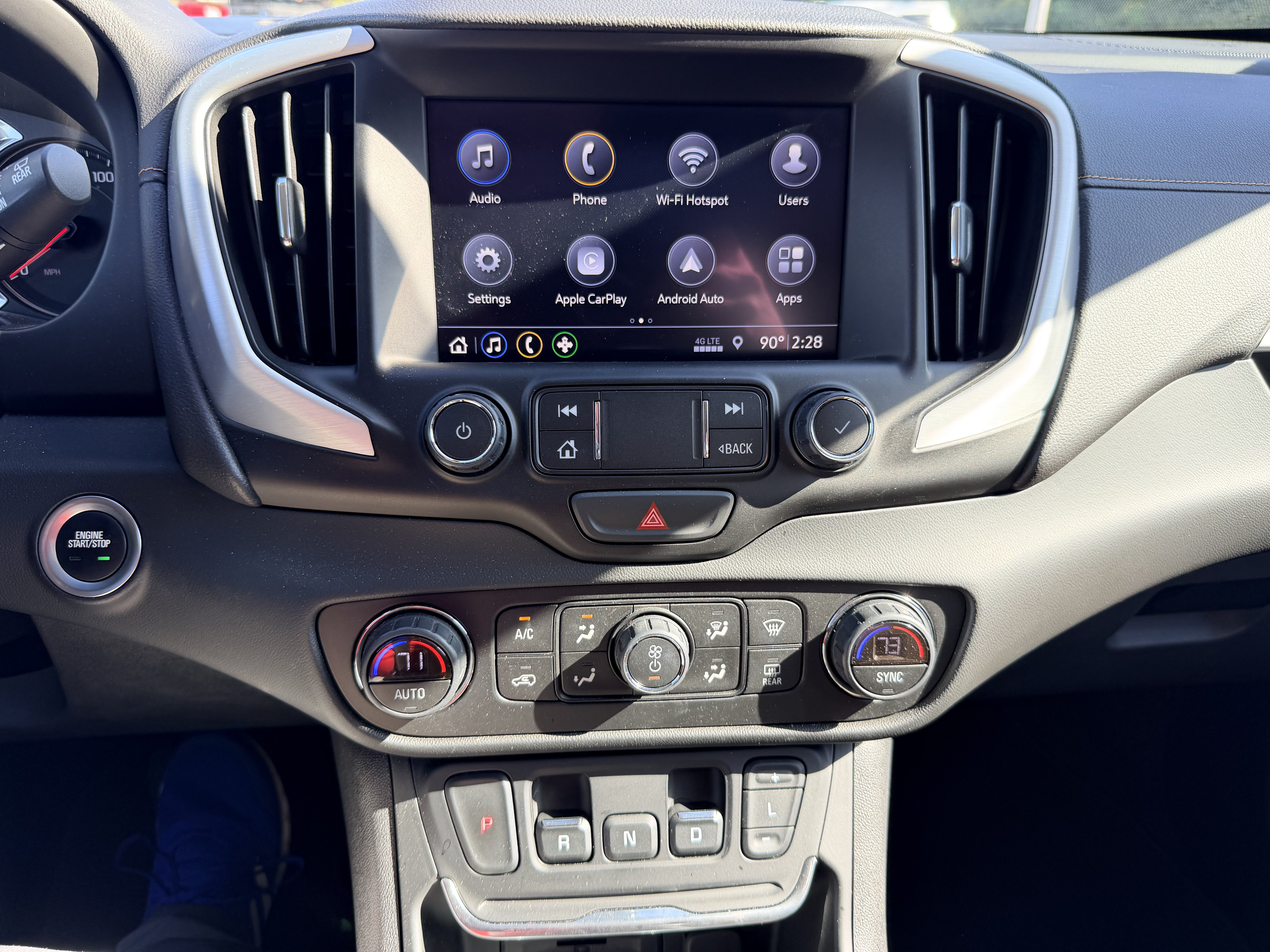 Used 2020 GMC Terrain SLT w/ Preferred Package FWD image 16