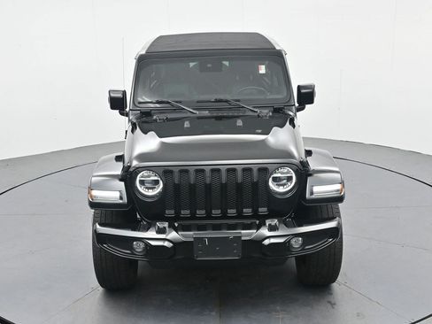 Used 2021 Jeep Wrangler Unlimited Sahara AWD/4WD image 19
