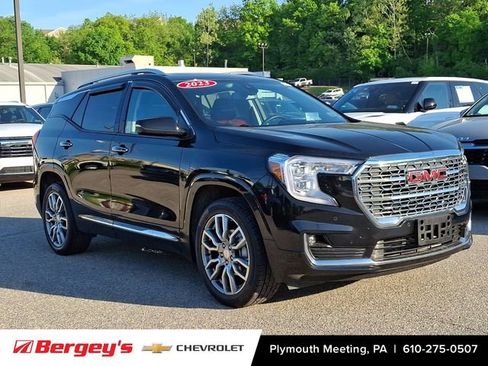 Certified 2023 GMC Terrain Denali AWD/4WD image 2