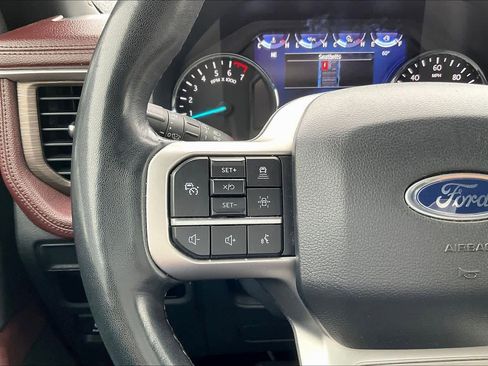 Used 2024 Ford Expedition Max Limited image 23