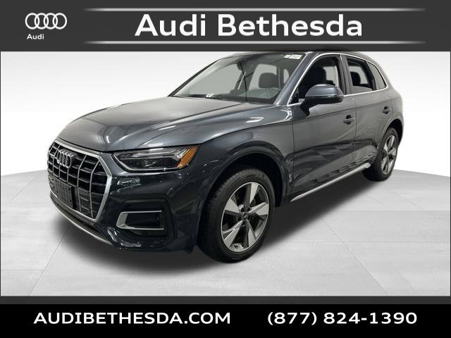 Used 2023 Audi Q5 2.0T Premium w/ Convenience Package AWD/4WD image 3