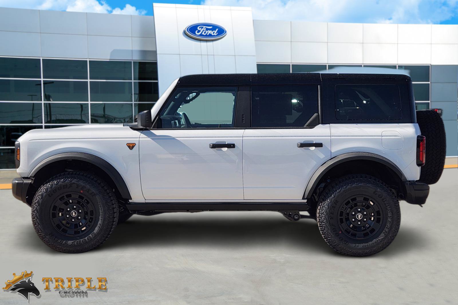 New 2026 Ford Bronco Badlands AWD/4WD image 3