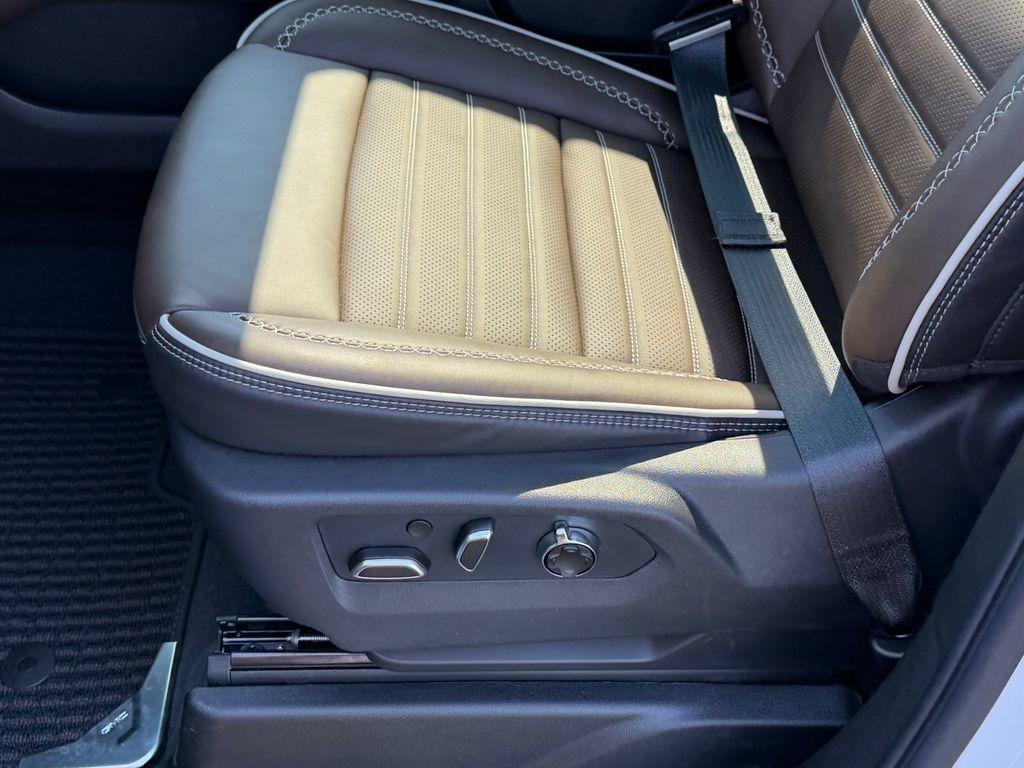 New 2026 GMC Yukon XL Denali Ultimate AWD/4WD image 31