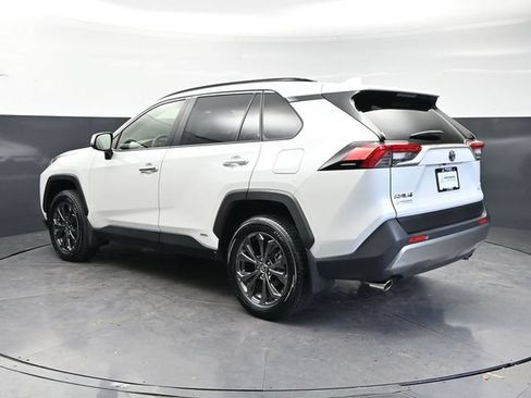 Used 2023 Toyota RAV4 Limited AWD/4WD image 7