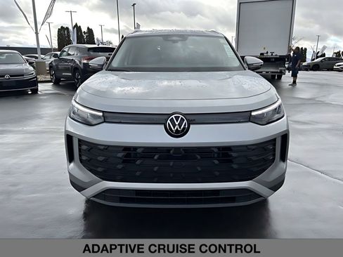 New 2026 Volkswagen Tiguan SE image 8