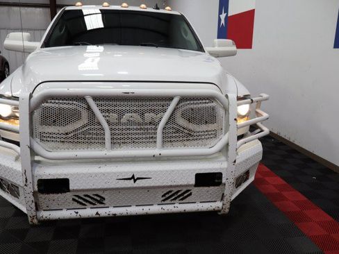 Used 2018 RAM 3500 Laramie w/ Sport Appearance Group AWD/4WD image 21