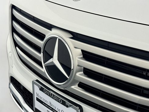 New 2026 Mercedes-Benz GLB 250 image 12