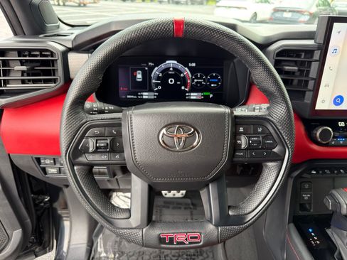 Used 2025 Toyota Sequoia TRD Pro AWD/4WD image 16
