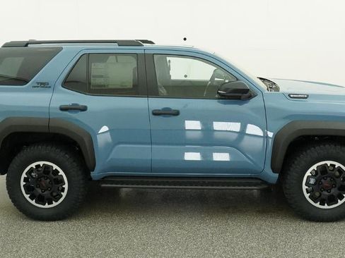 New 2026 Toyota 4Runner TRD Off-Road Premium AWD/4WD image 11