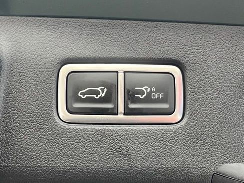 Certified 2025 Kia Sorento EX image 13