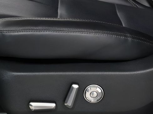 Used 2025 Lincoln Navigator Reserve w/ Jet Appearance Package AWD/4WD image 23