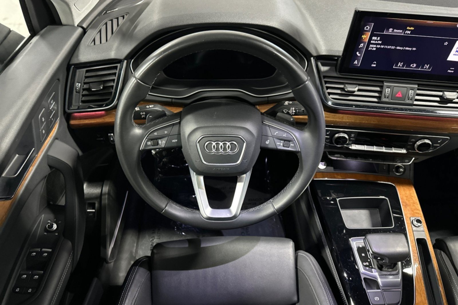 Used 2023 Audi Q5 Prestige w/ Prestige Package AWD/4WD image 13