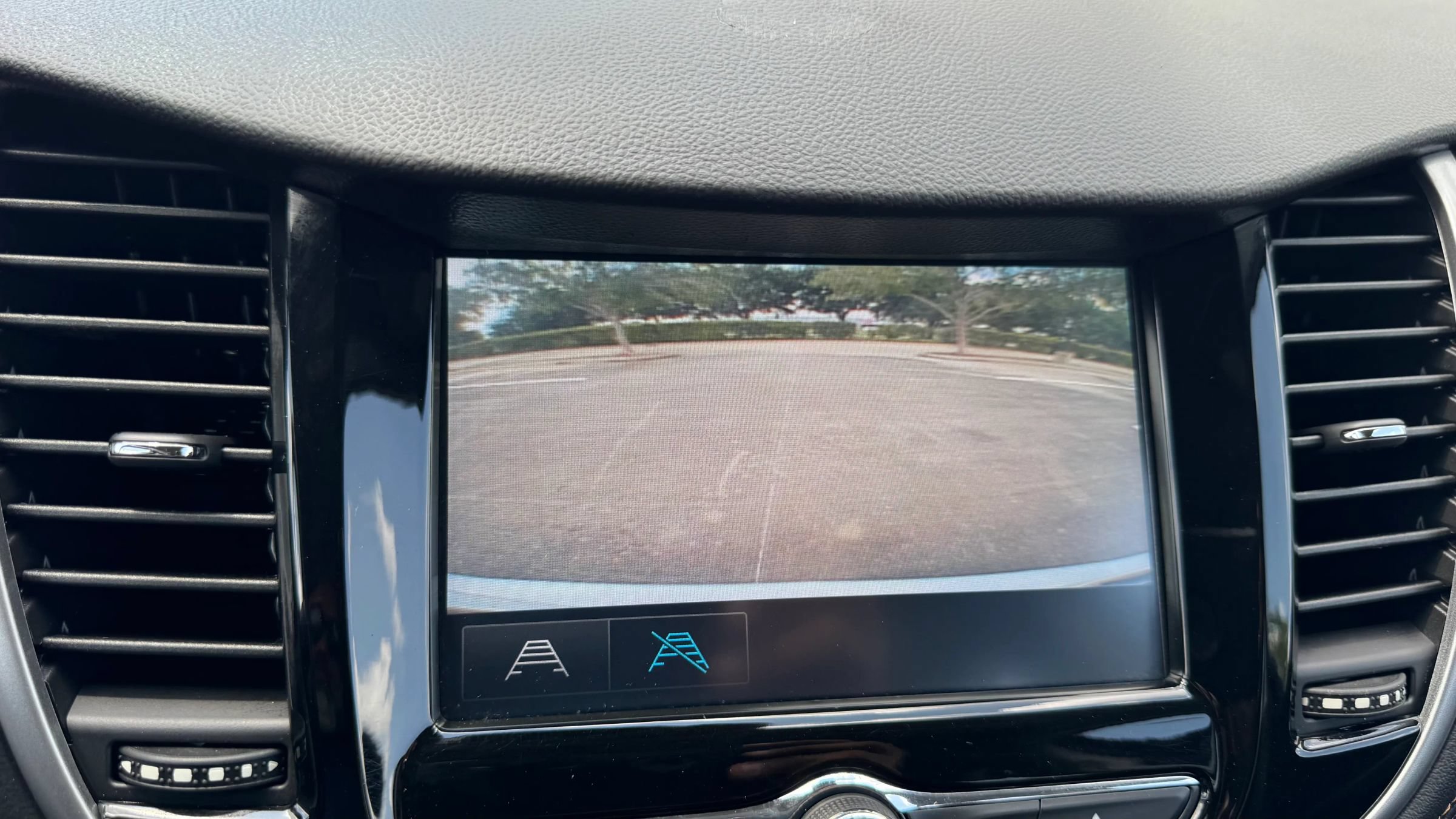 Used 2017 Chevrolet Trax LS FWD image 21