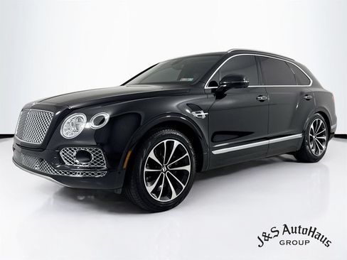 Used 2018 Bentley Bentayga AWD/4WD image 3