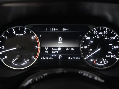 Used 2023 Nissan Rogue SV image 18