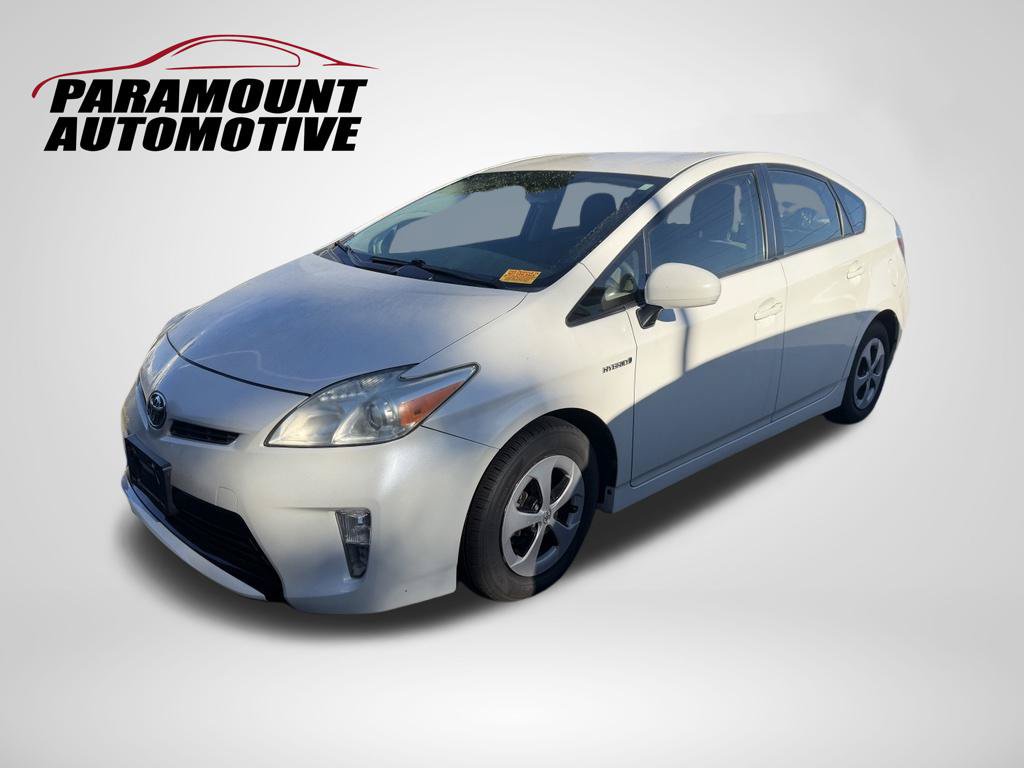 Used 2015 Toyota Prius Two FWD image 2