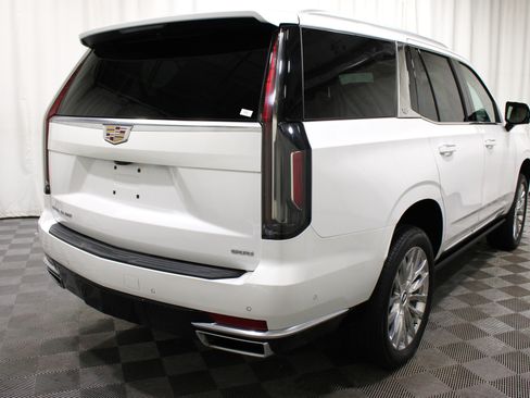 Used 2021 Cadillac Escalade Premium Luxury w/ Driver Assist Tech Package AWD/4WD image 36