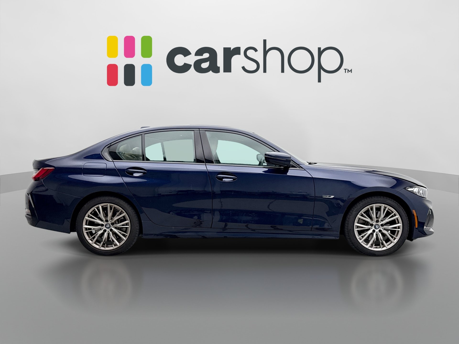 Used 2023 BMW 330e xDrive w/ Premium Package AWD/4WD image 6