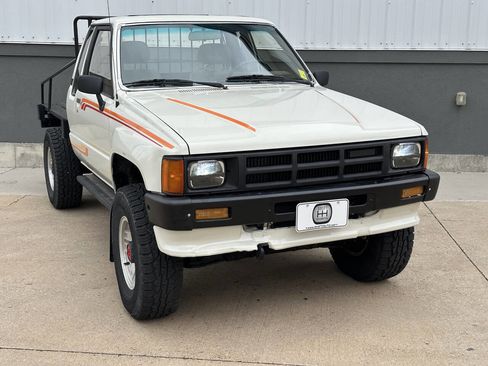 Used 1986 Toyota Pickup SR5 image 27