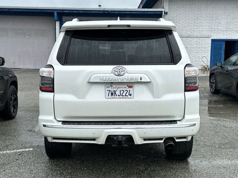 Used 2016 Toyota 4Runner Limited image 7