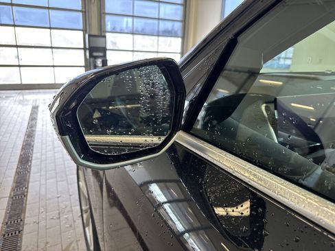 Used 2025 BMW X3 xDrive30i w/ Convenience Package image 10