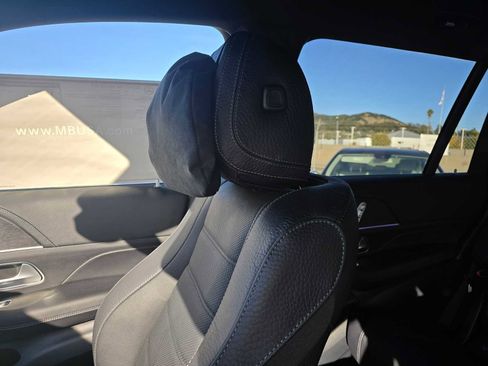 New 2025 Mercedes-Benz GLS 580 4MATIC image 30