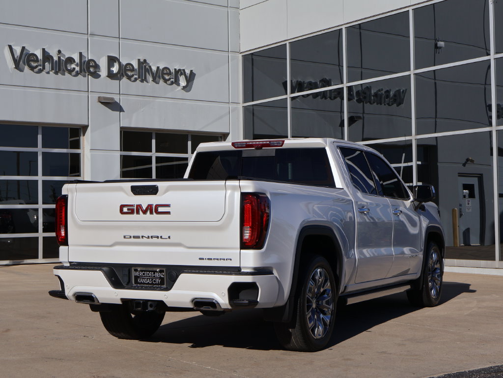 Used 2024 GMC Sierra 1500 Denali AWD/4WD image 7