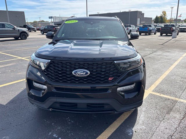 Certified 2023 Ford Explorer ST w/ Equipment Group 401A AWD/4WD image 18