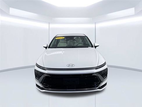 Used 2024 Hyundai Sonata SEL FWD image 16