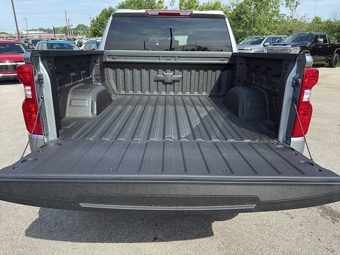 New 2026 Chevrolet Silverado 1500 Custom Trail Boss AWD/4WD image 5