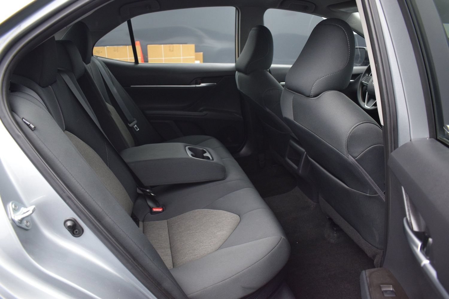 Used 2023 Toyota Camry LE FWD image 11