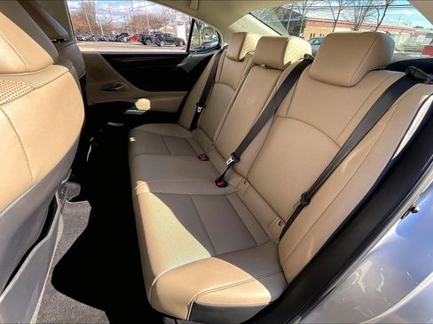 Used 2019 Lexus ES 350 image 31
