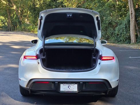 Used 2023 Porsche Taycan image 69