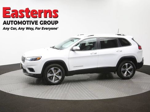 Used 2019 Jeep Cherokee Limited AWD/4WD image 59