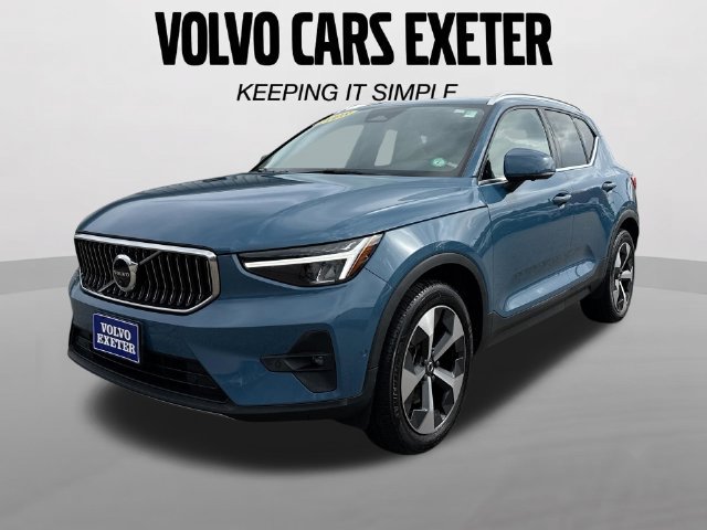 Certified 2023 Volvo XC40 B5 Plus w/ Driver Assist Package AWD/4WD image 1