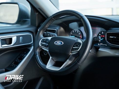 Used 2024 Ford Explorer XLT w/ Equipment Group 202A image 14