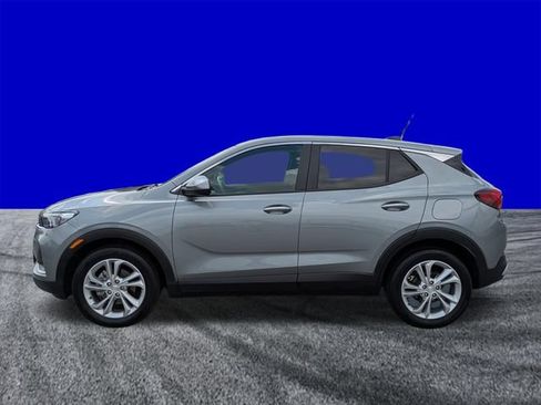 Used 2023 Buick Encore GX Preferred w/ Cold Weather Comfort Package FWD image 7
